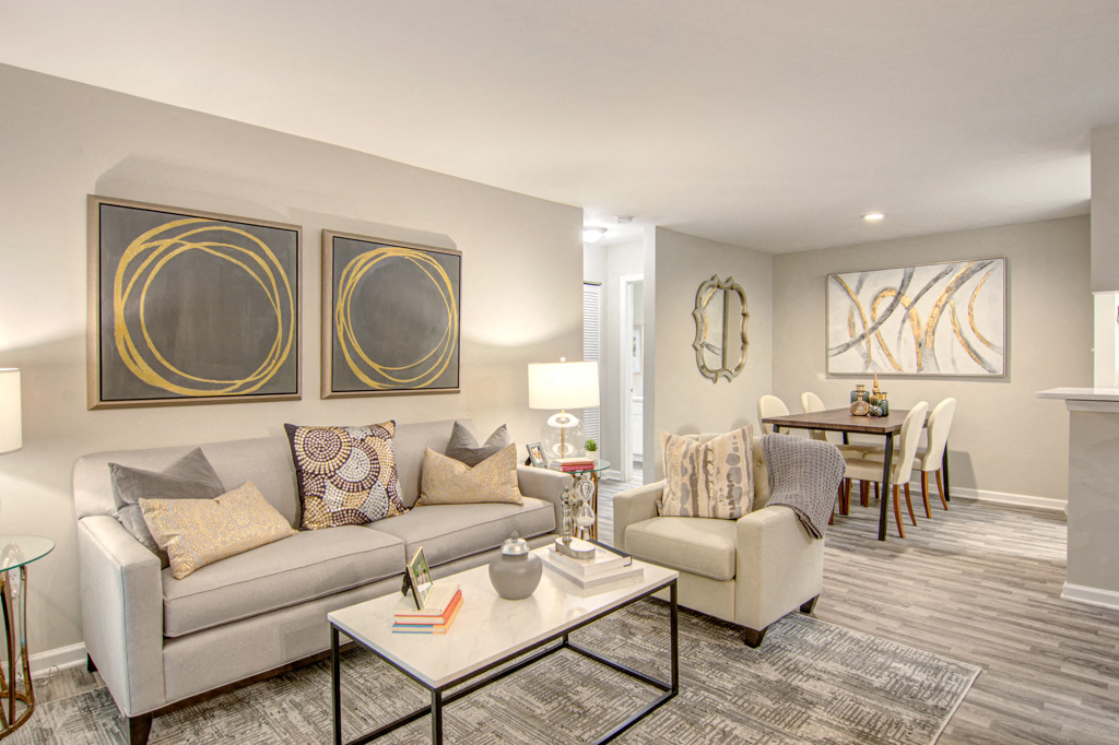 Hunter'S Chase Apartments is a similar property to Colonial Village At Waterford located in Midlothian